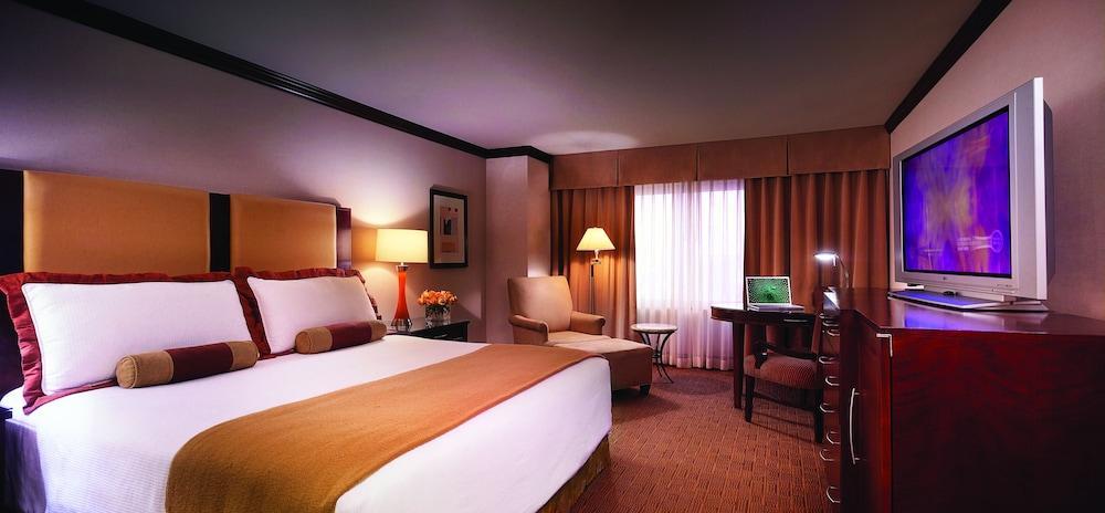 Ameristar Casino Hotel Kansas City Ngoại thất bức ảnh
