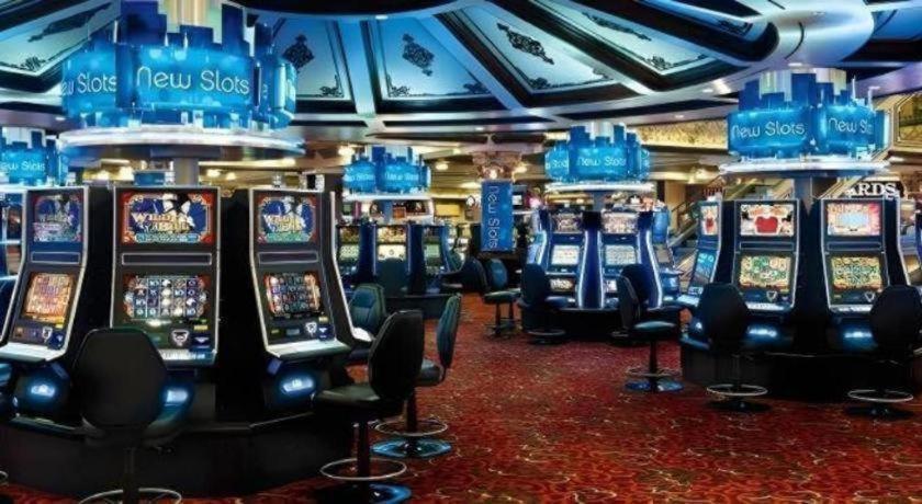 Ameristar Casino Hotel Kansas City Ngoại thất bức ảnh